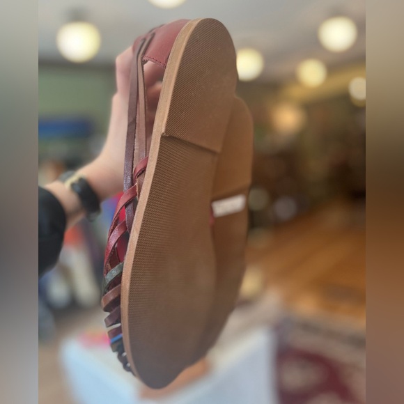 Vintage made in Brazil red flats, 11 - Picture 4 of 4